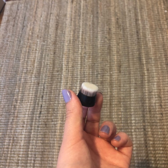 Nudestix Nudies All Over Face Colour in Hey Honey - Picture 6 of 7